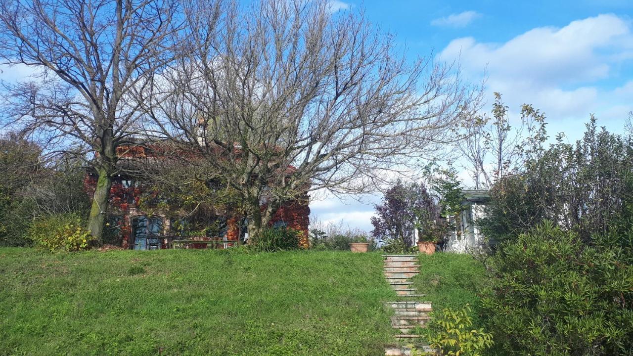 Villa La Casa Sopra Le Nuvole Medesano Exterior foto